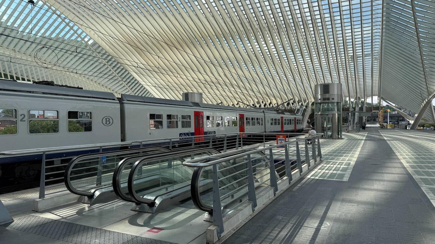 Liège-Guillemins – Calatravas lichtdurchflutete Bahnhofskathedrale